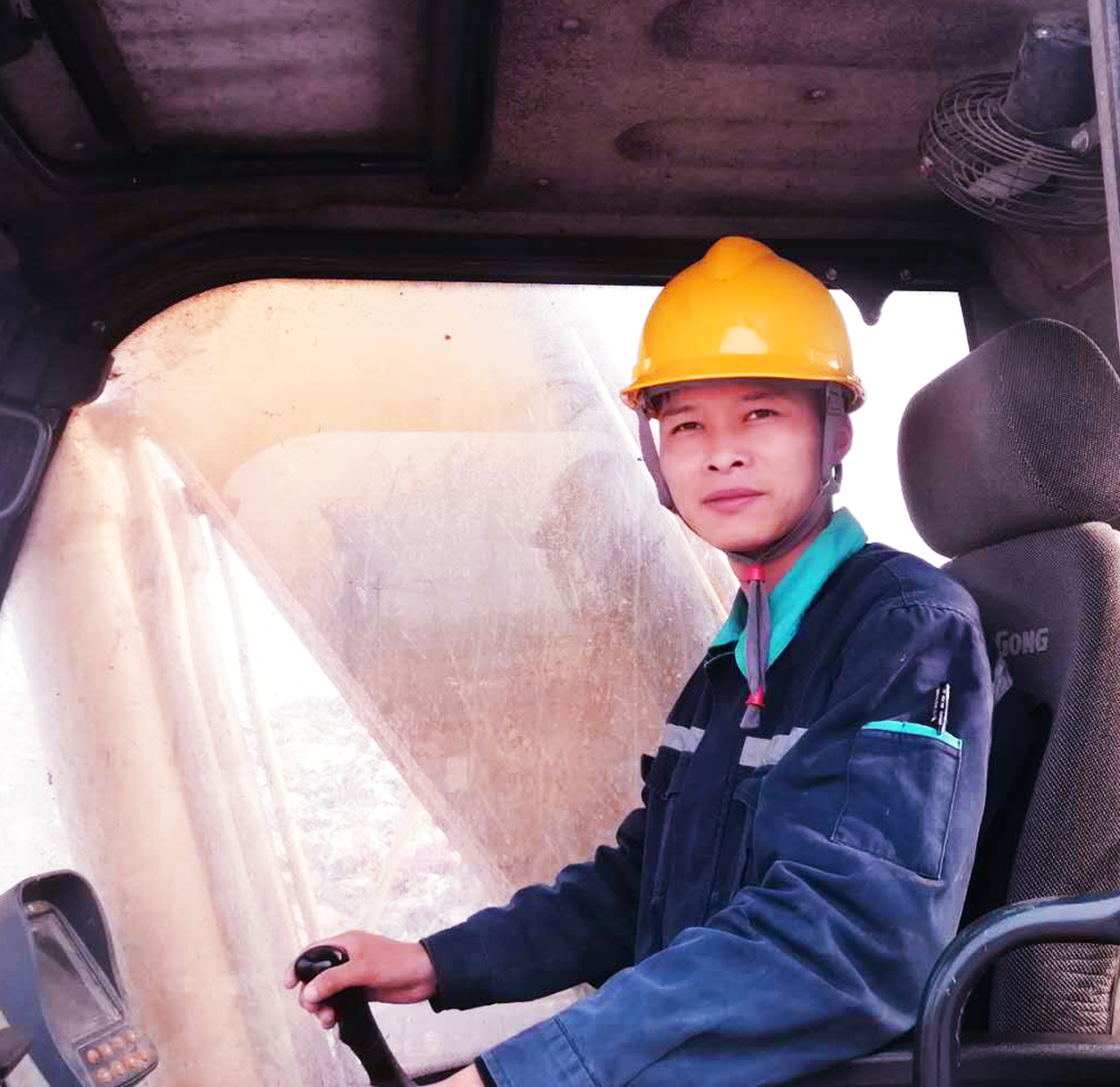 張津豪.jpg 張津豪.jpg