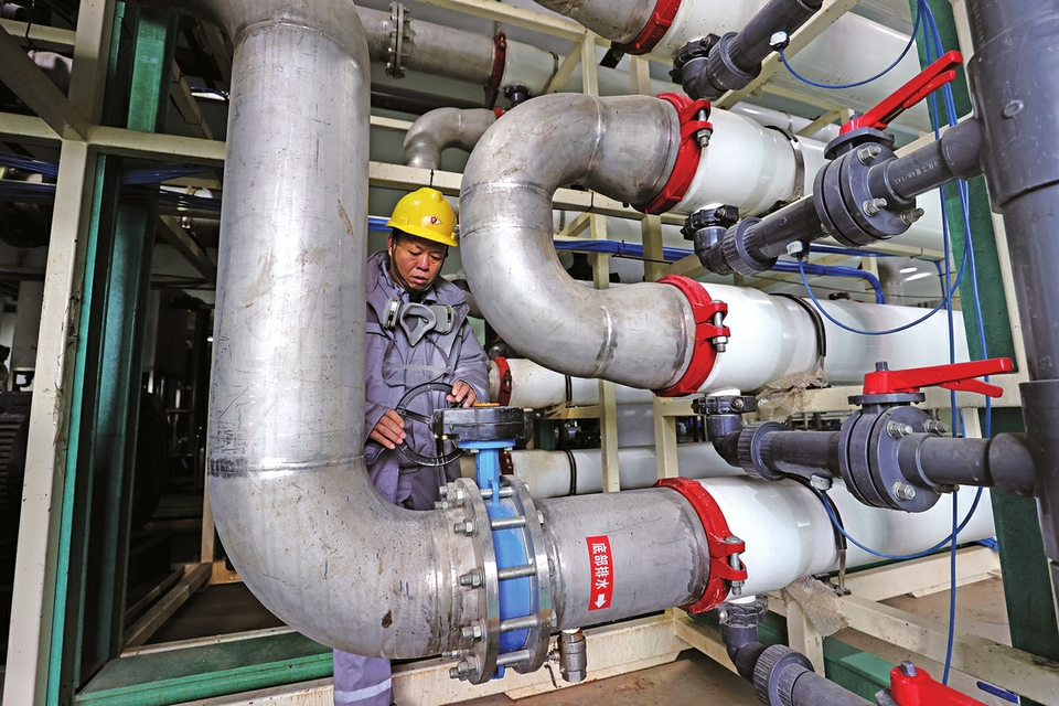 長(cháng)清馬山垃圾焚燒發(fā)電項目日焚燒約1500噸，年發(fā)電2億度，可滿(mǎn)足近6萬(wàn)戶(hù)家庭一年的用電 垃圾焚燒 發(fā)電生金